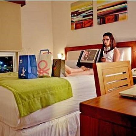 Hotel Hex Эстели Экстерьер фото