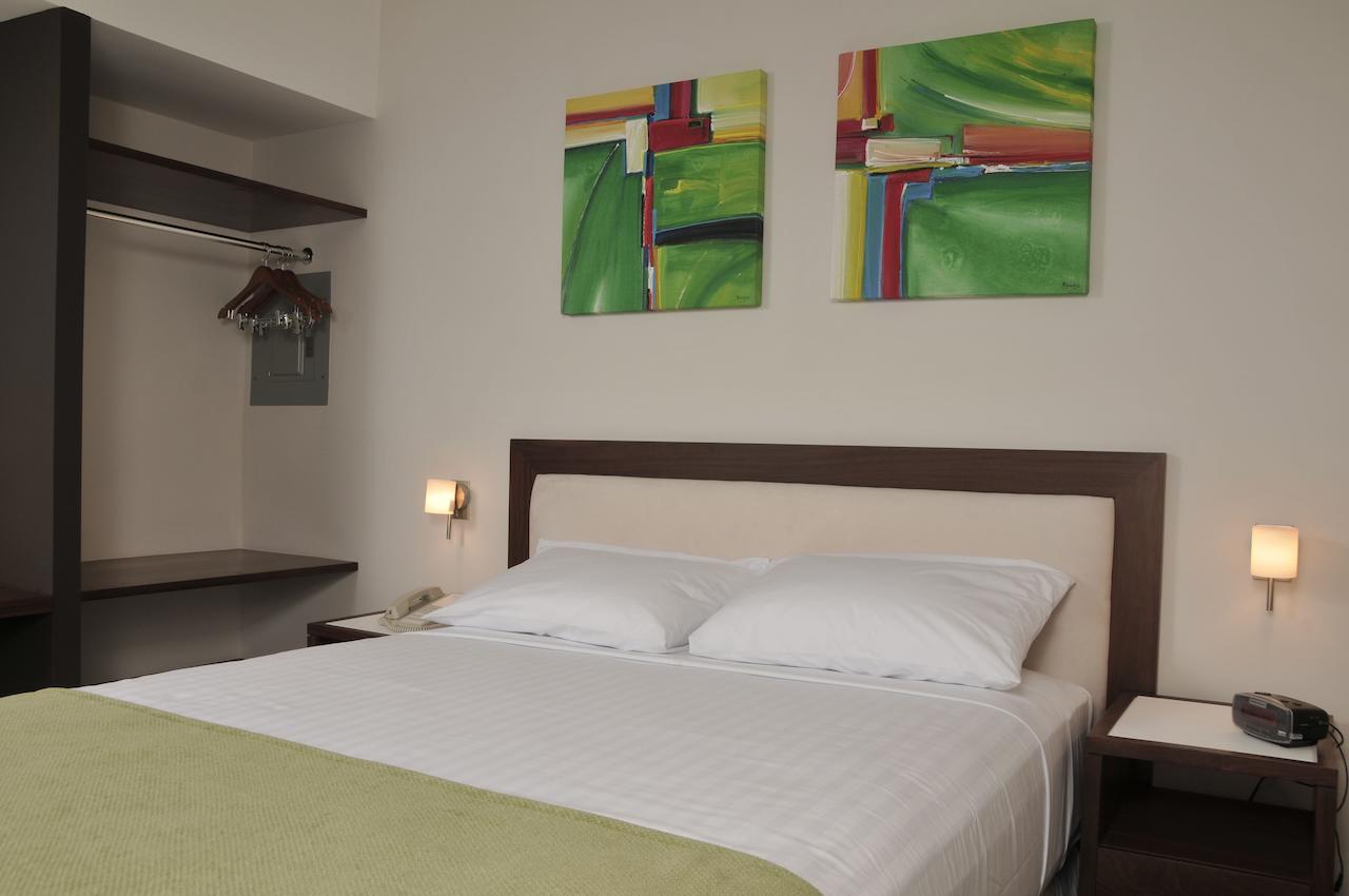 Hotel Hex Эстели Номер фото